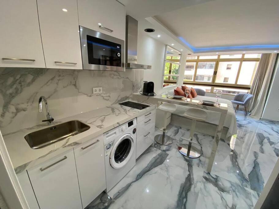 La Brisa Del Marino Apartment Marbella Exterior photo